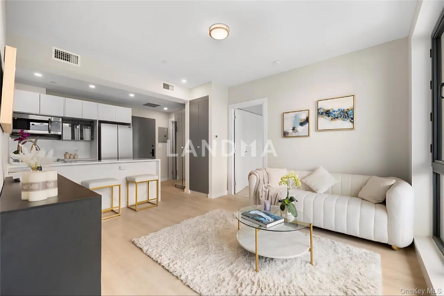 13243 Metropolitan Avenue  Unit 3E 官网图片 5