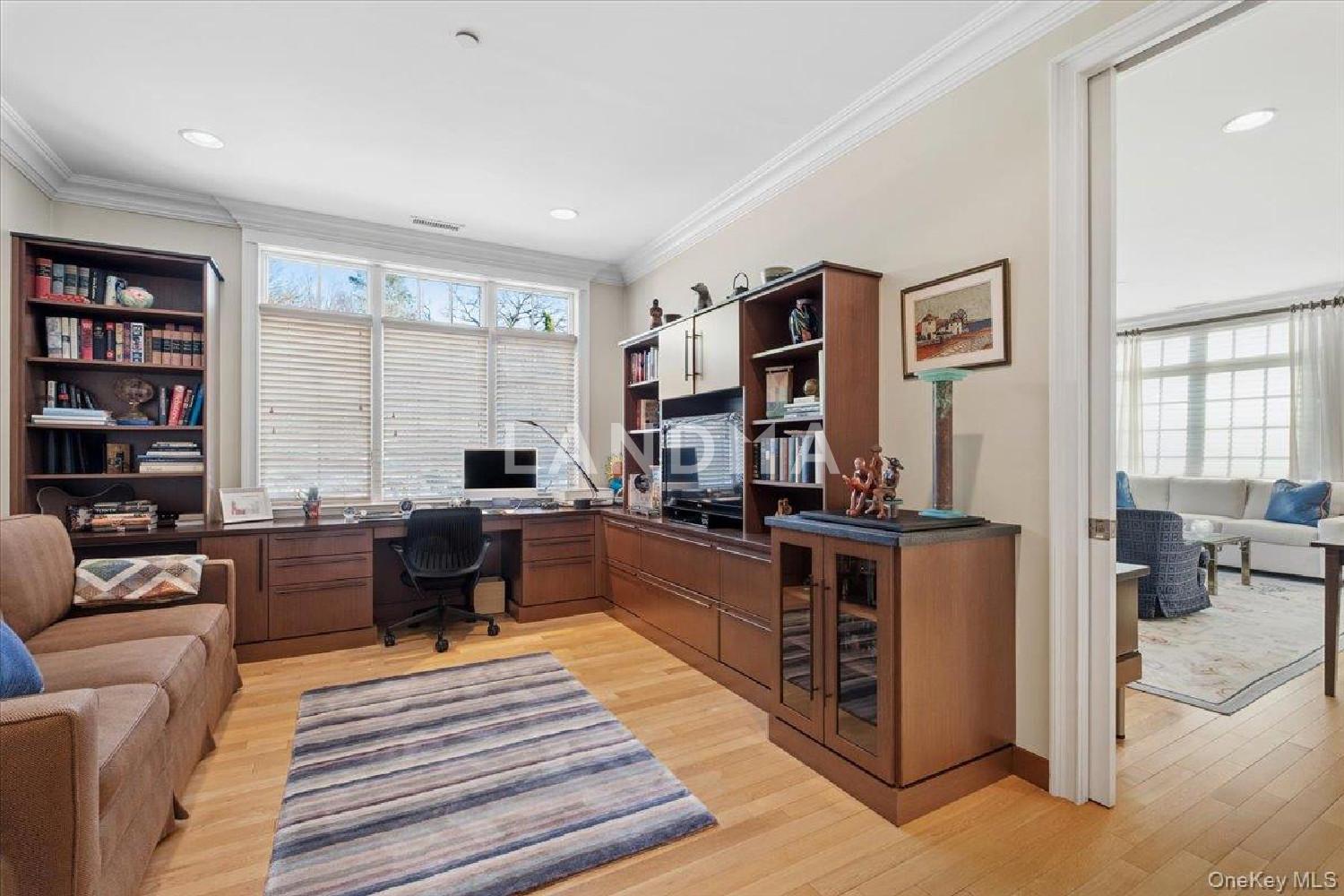 1 Christie Place  Unit 207 E 官网图片 9