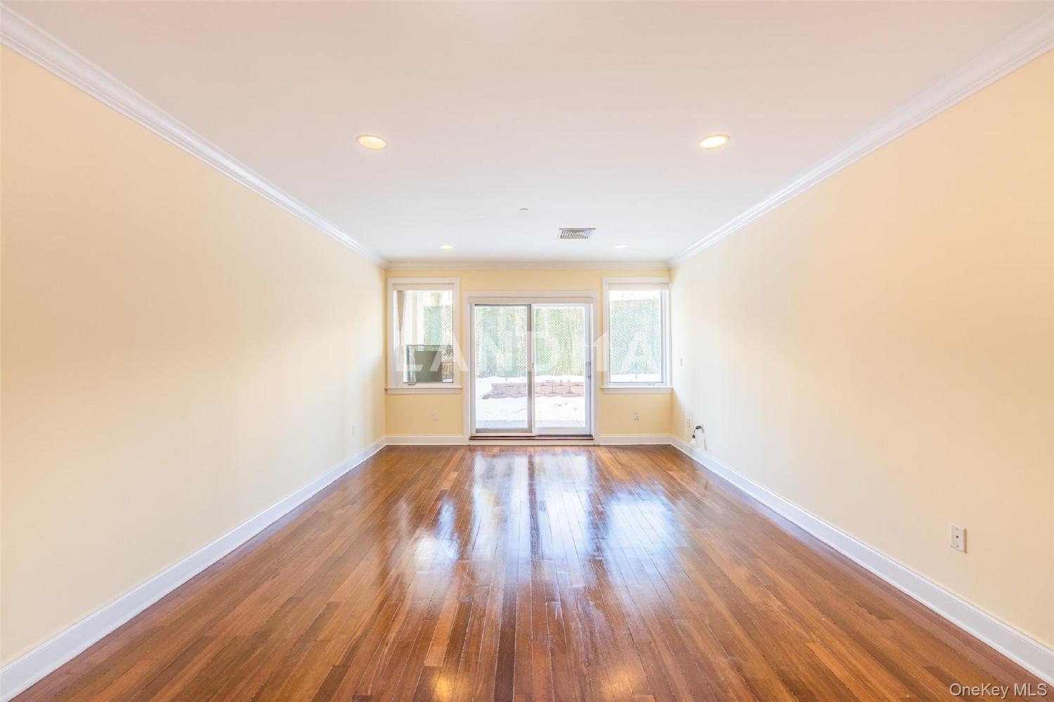 171 Great Neck Road  Unit 1F 官网图片 13