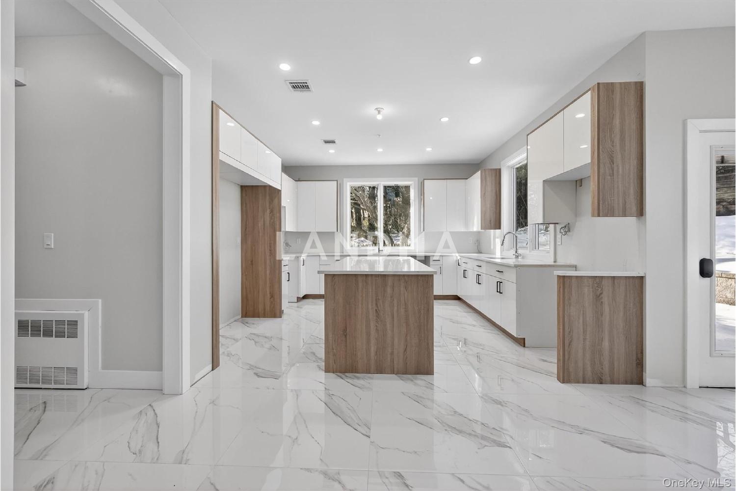 35 S Cole Avenue  Unit 201 官网图片 3