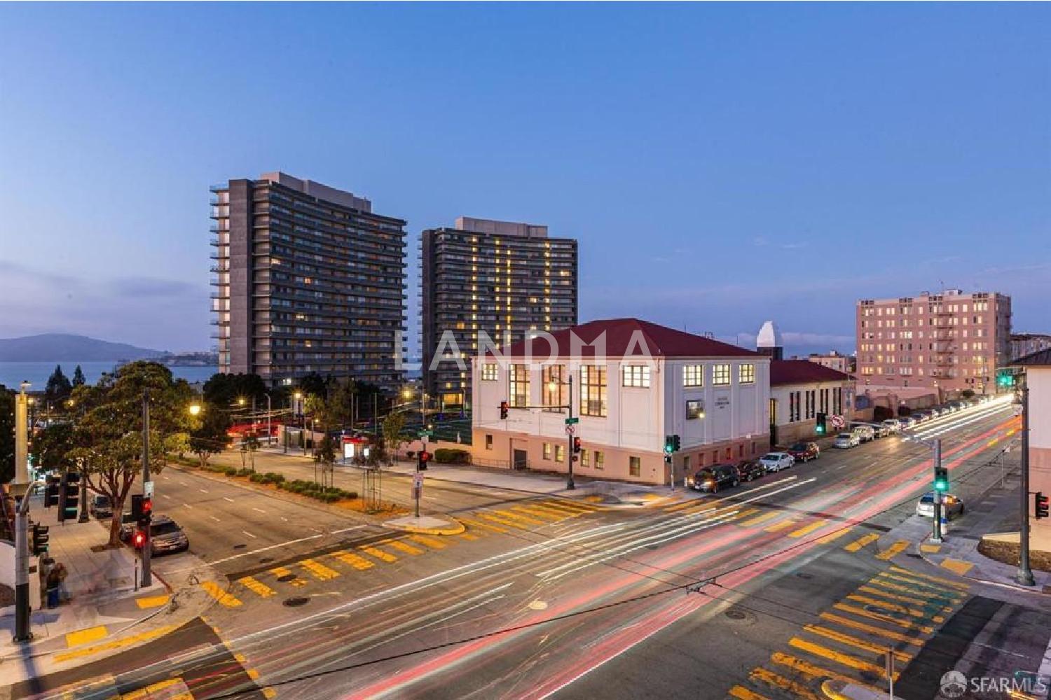 1111 Bay Street #307 官网图片 47
