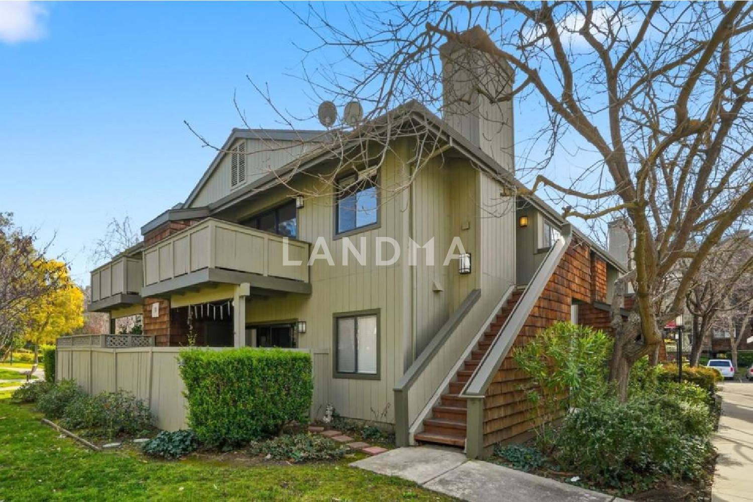 1615 La Terrace Circle