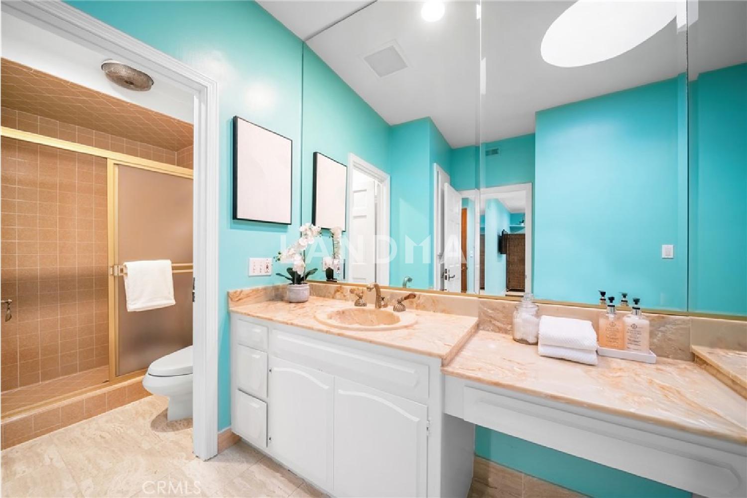 2008 S Bentley Avenue #5 官网图片 16