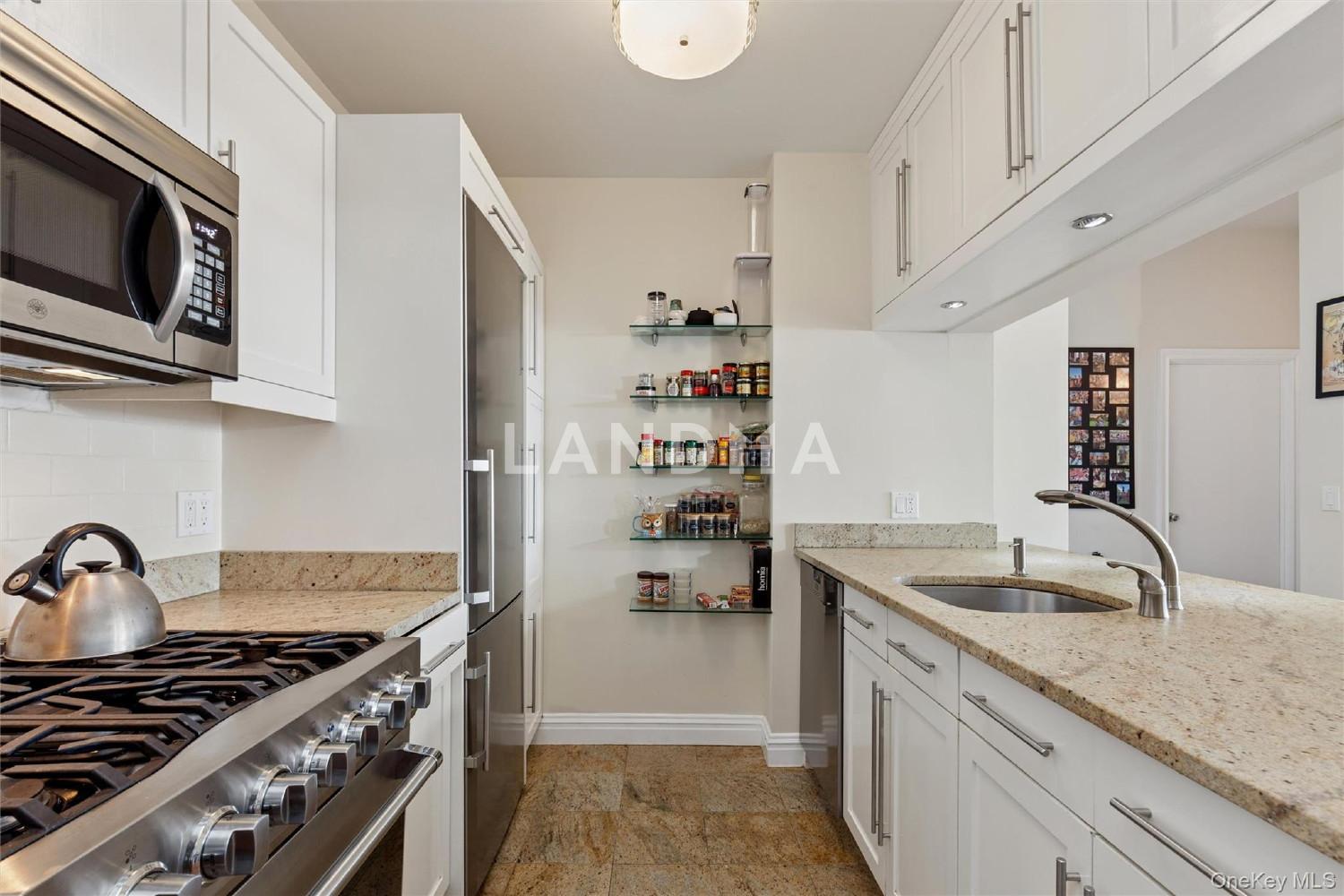 380 Malcolm X (The Lenox) Boulevard  Unit 7J 官网图片 9