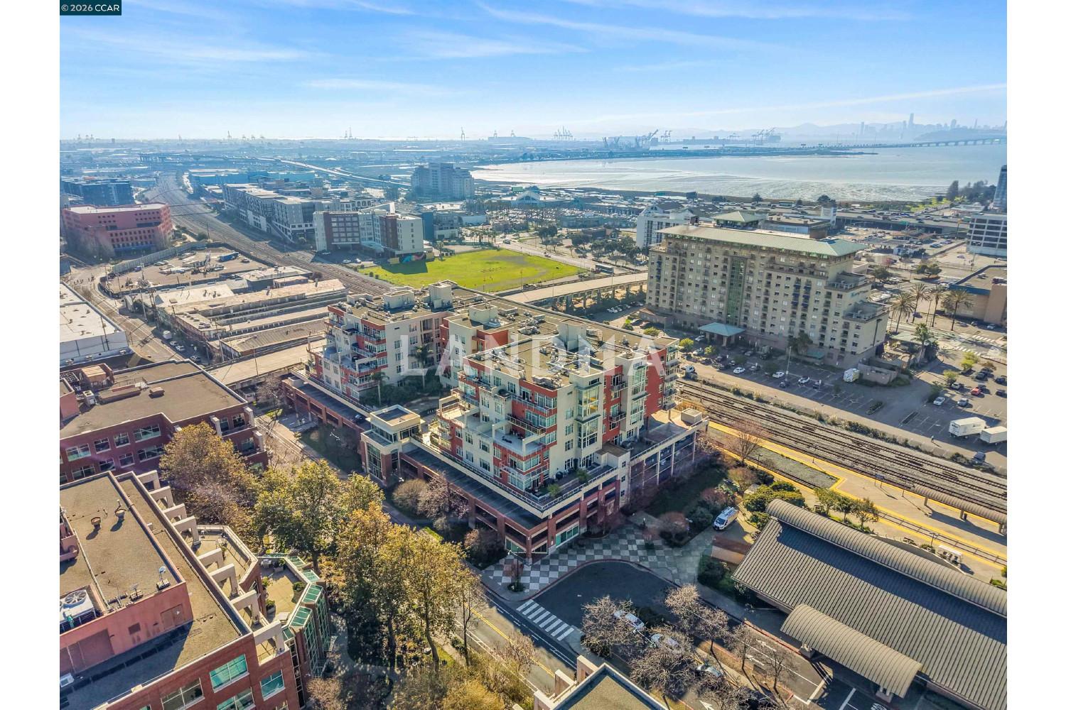 5855 Horton Street #526 官网图片 25