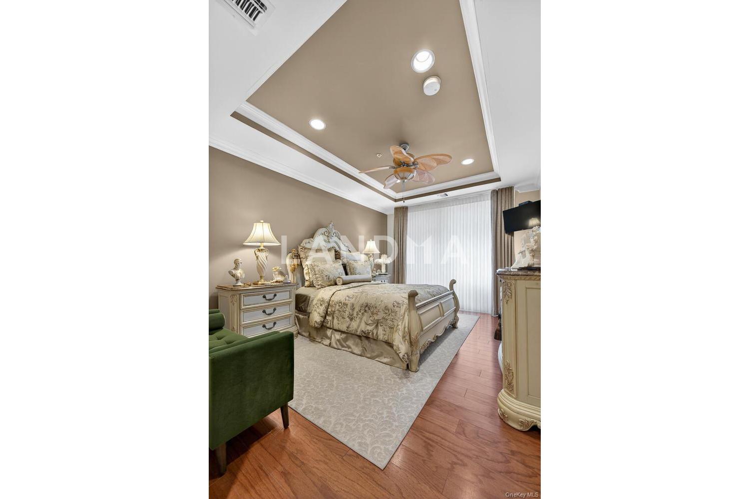 366 Roosevelt Way 官网图片 18