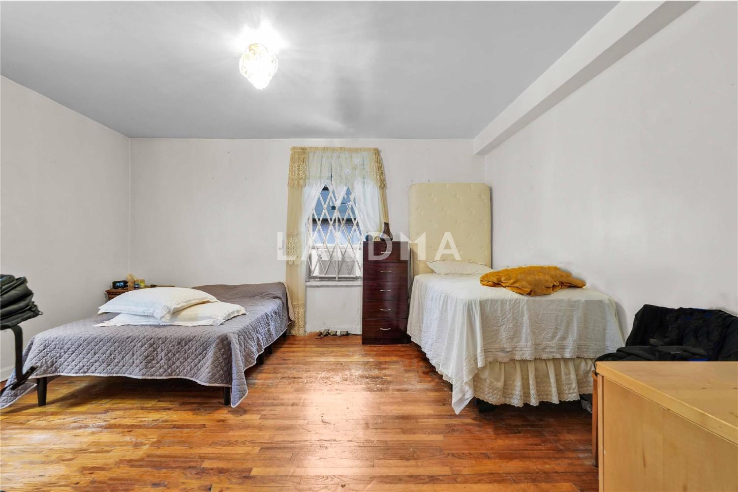 42-25 80th Street  Unit 1F 官网图片 21
