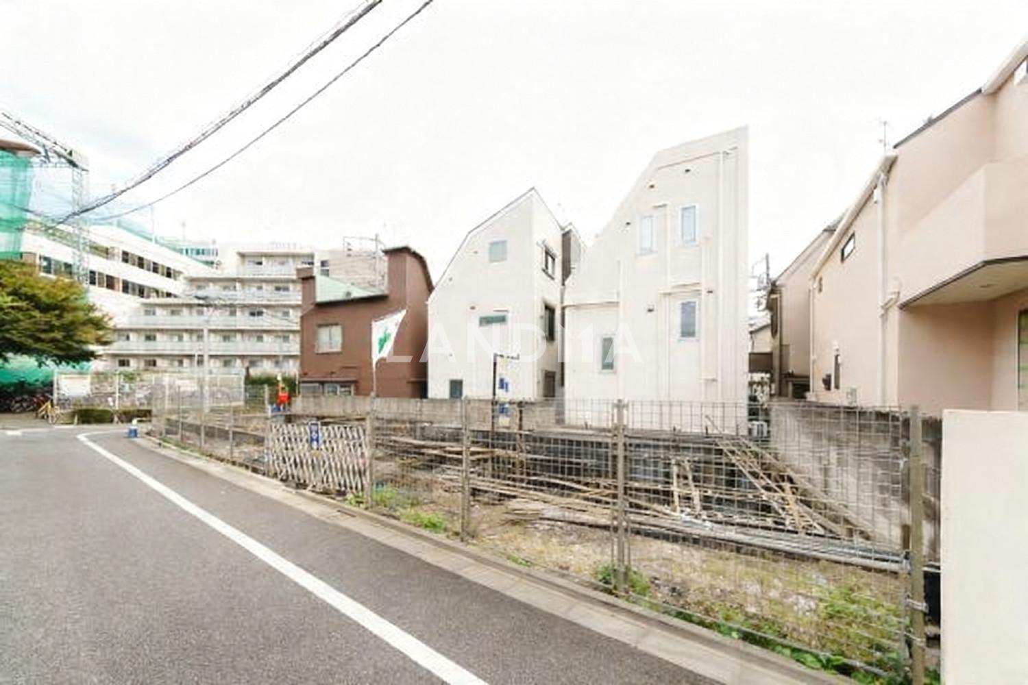 東京都新宿区西落合3丁目 一棟売りマンション 154.57㎡