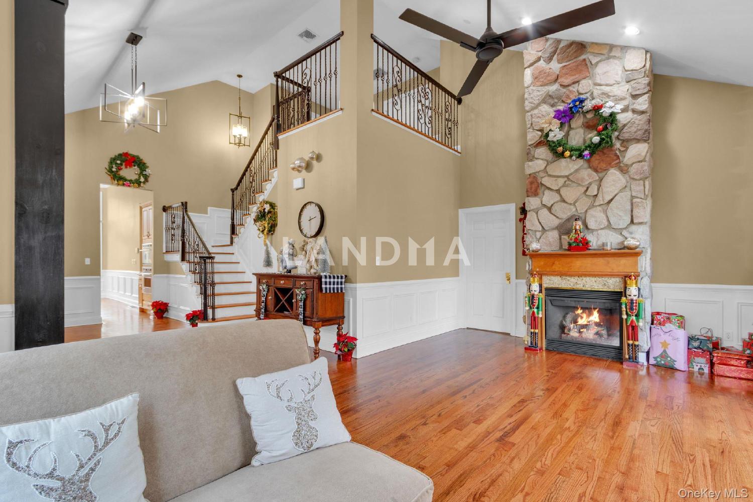 2 Bethpage Court 官网图片 5
