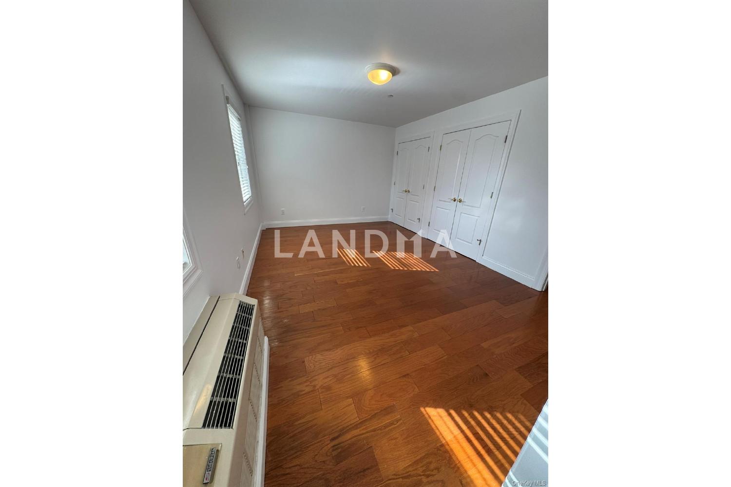 42-23 212th Street  Unit 3C 官网图片 8