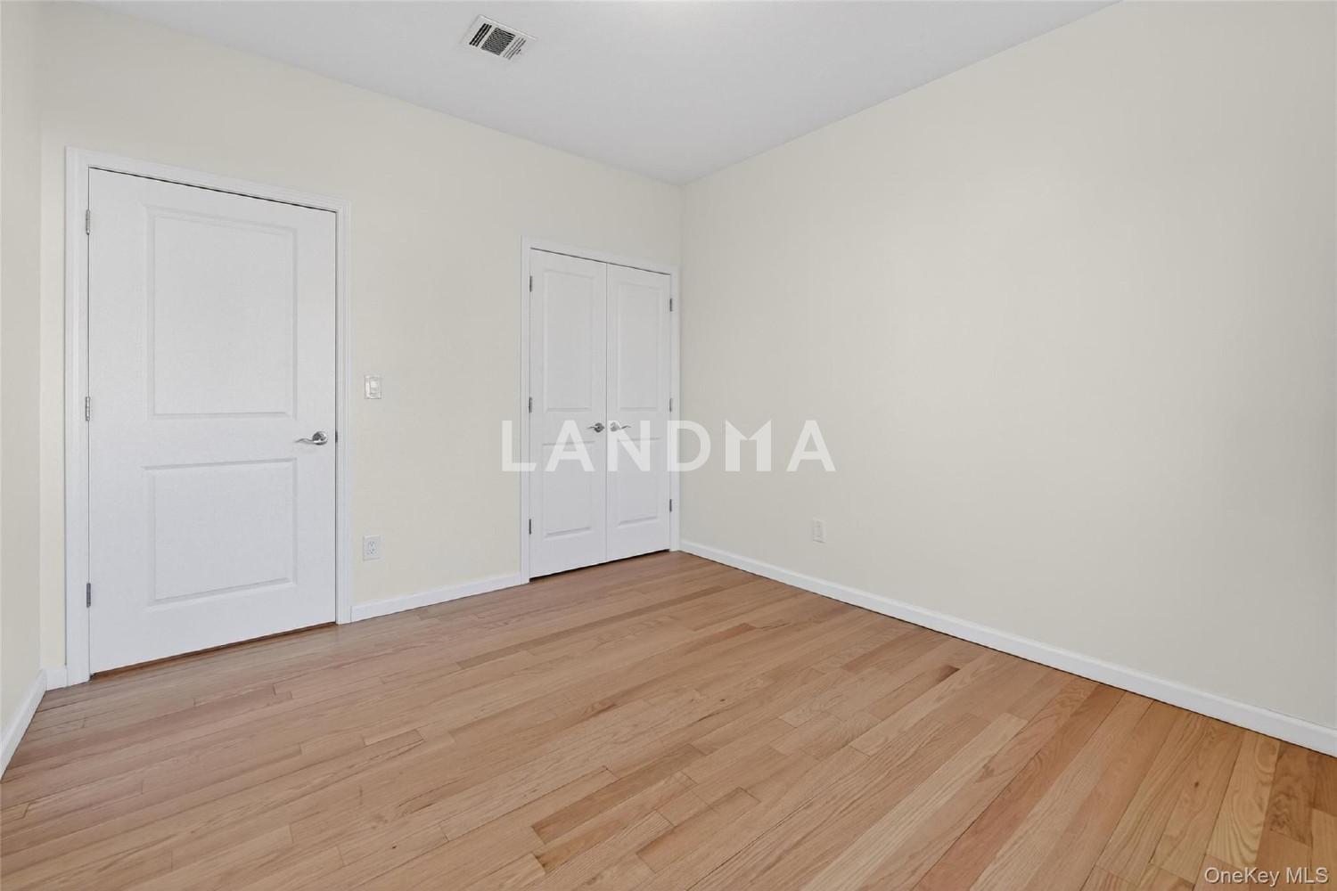 2 Bluefield Drive  Unit 103 官网图片 32