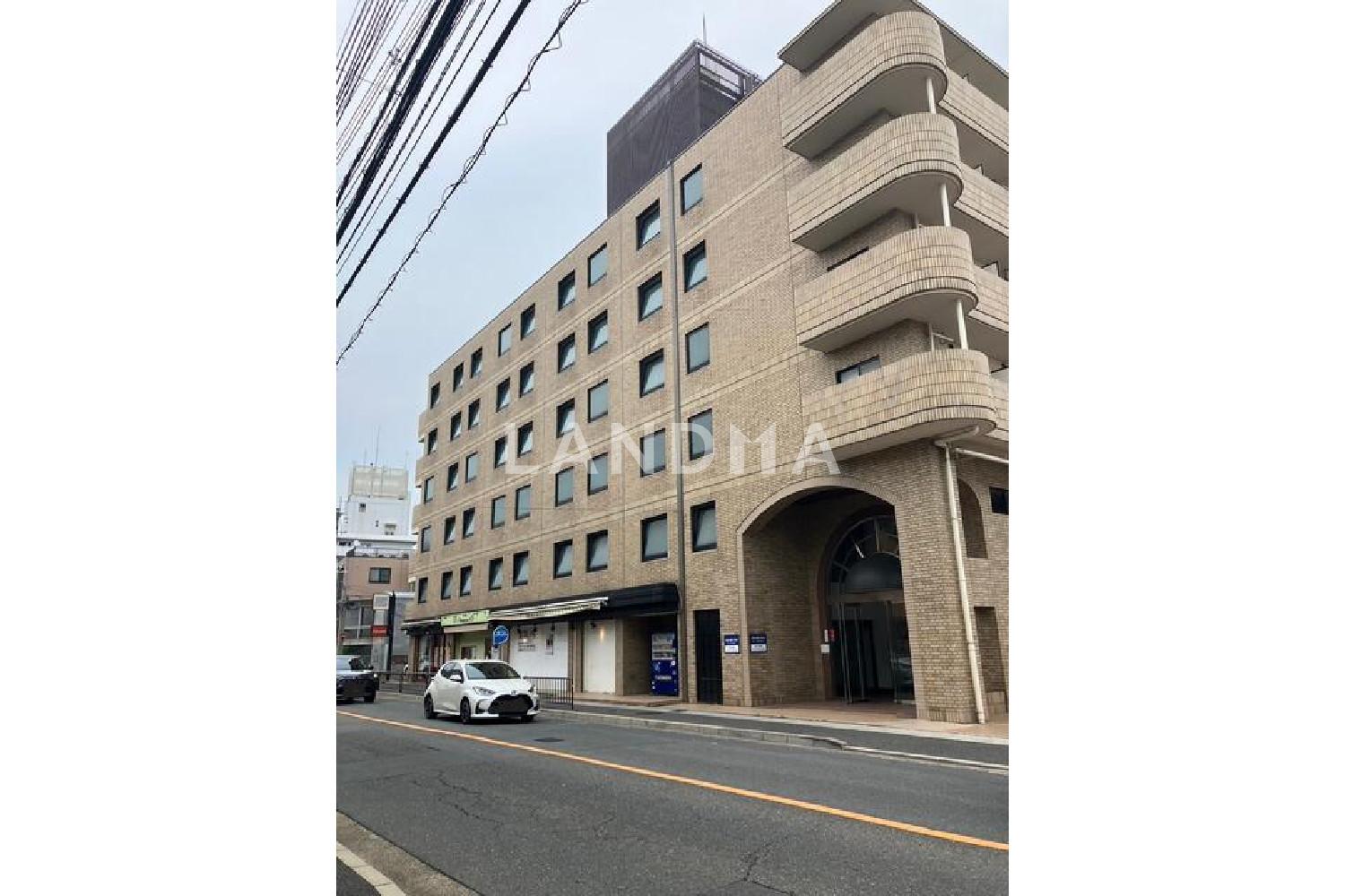 京都府京都市西京区山田車塚町3-3 一棟売りマンション 773.55㎡