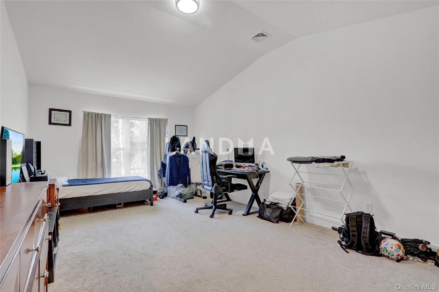704 Breton Way  Unit 704 官网图片 17