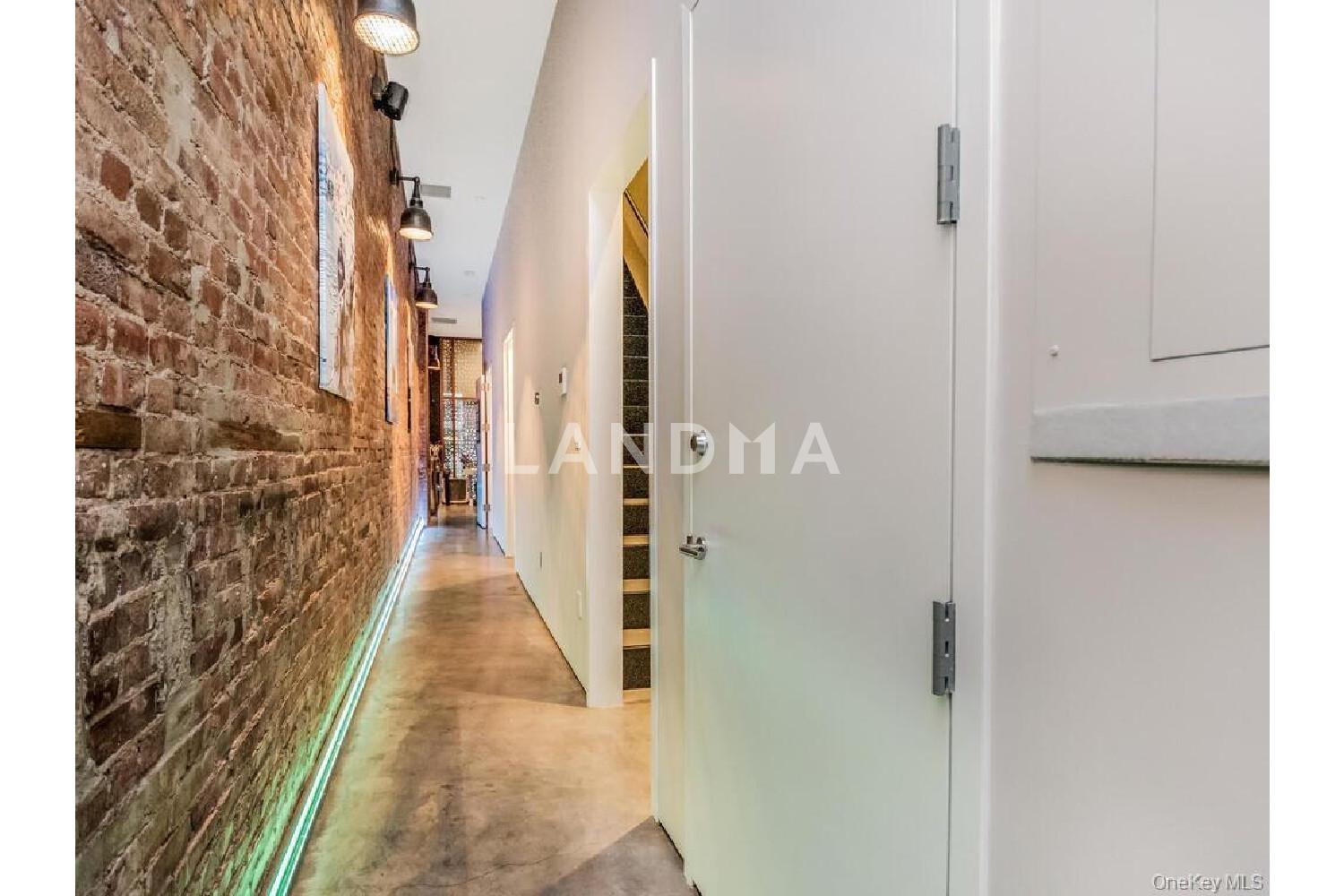 224 E 14th Street  Unit 1 官网图片 21