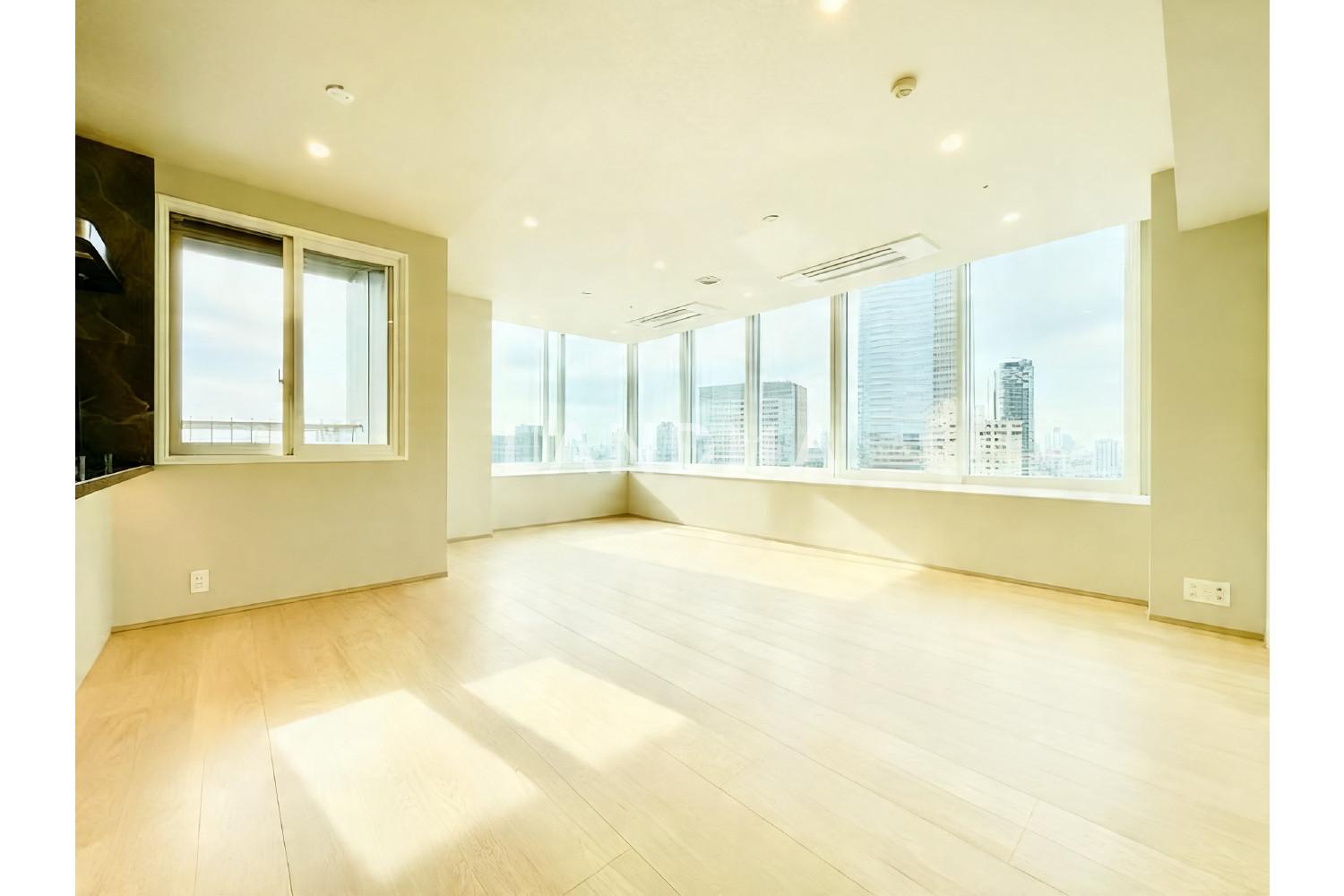 THE ROPPONGI TOKYO 官网图片 11