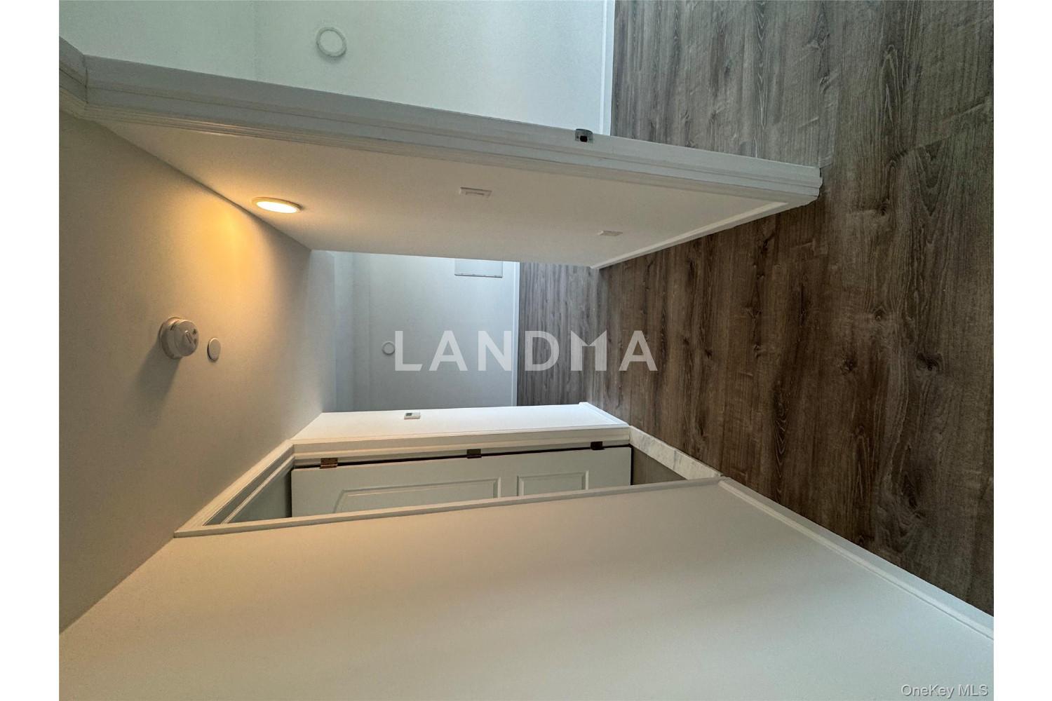 214-10 15 Avenue  Unit 3D & P6 官网图片 13