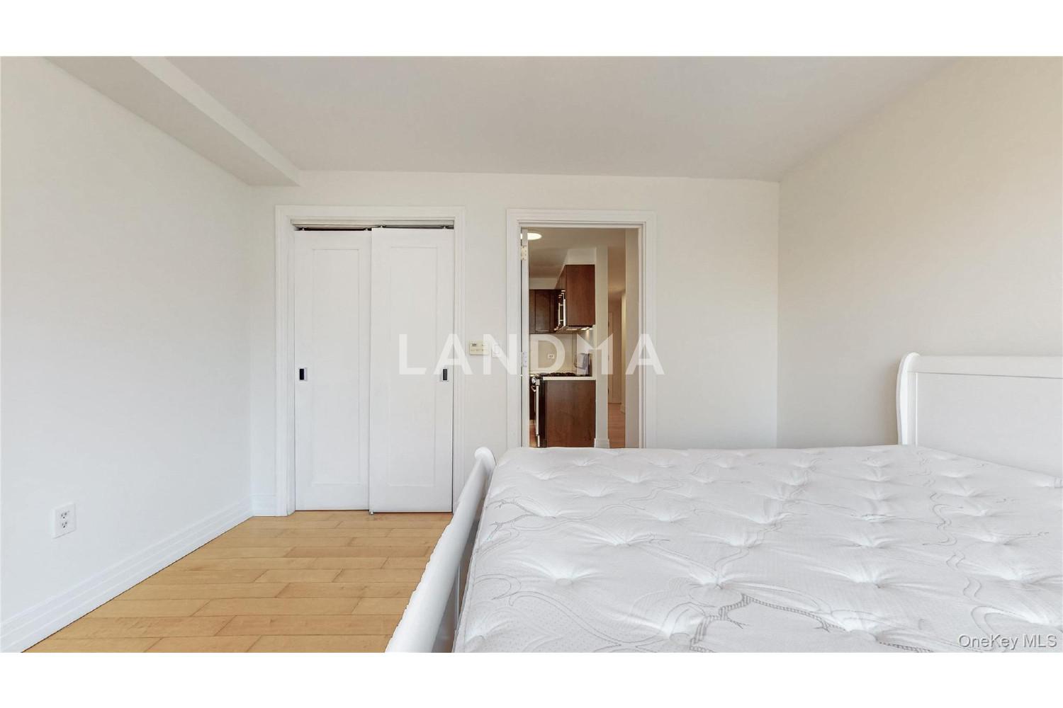64-05 Yellowstone Boulevard  Unit 409 官网图片 17