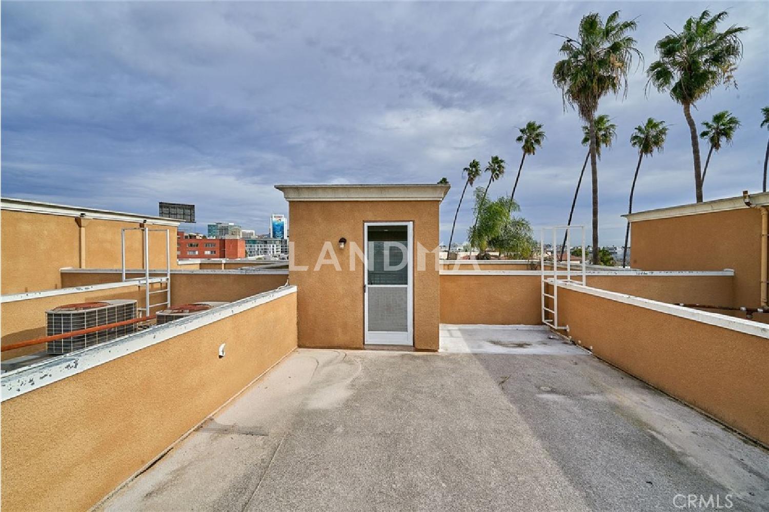 681 S Norton Avenue #107 官网图片 32