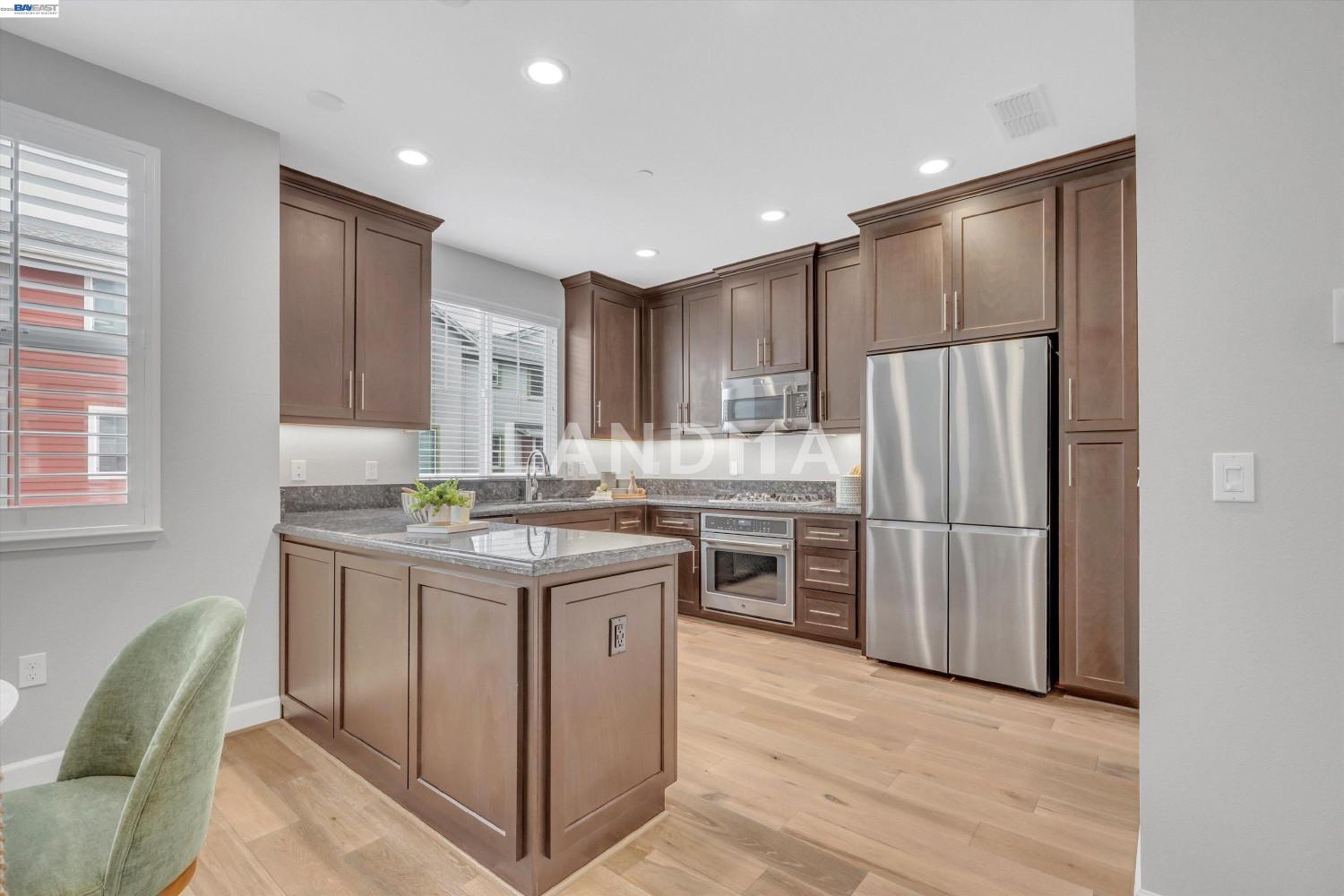 333 Basswood Cmn #14 官网图片 8