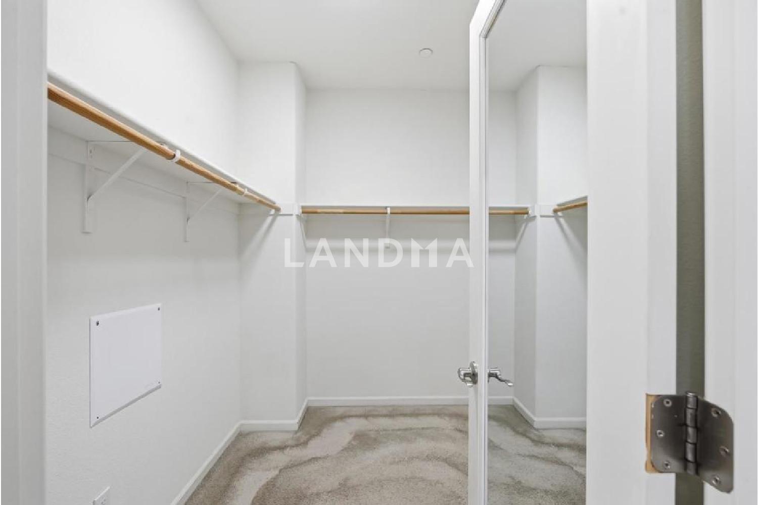 488 Calabria Place 官网图片 38
