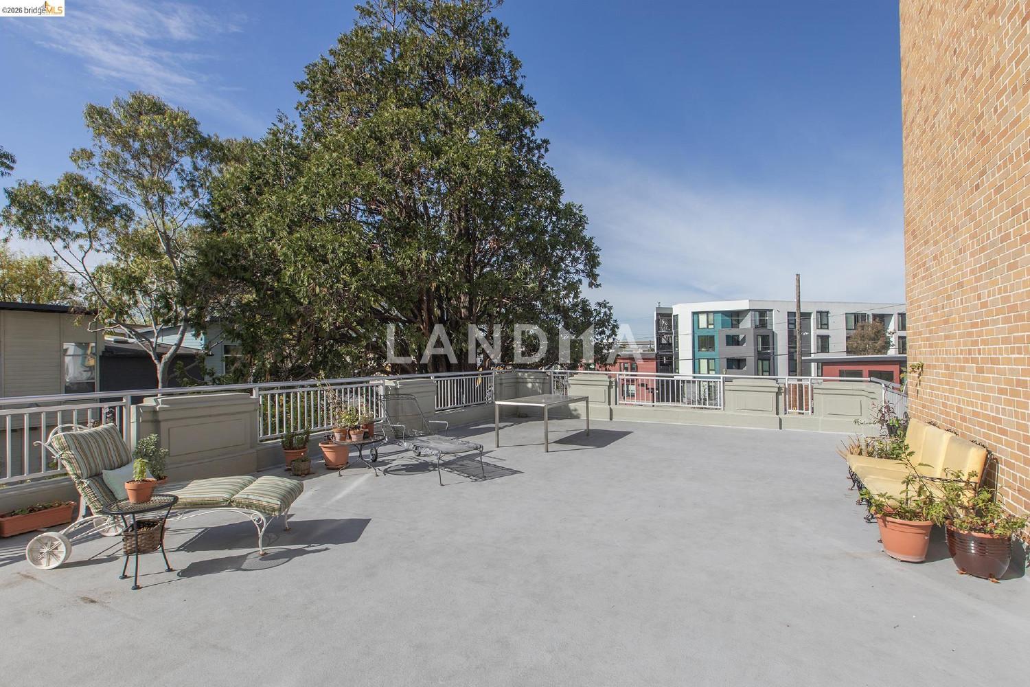 3240 Peralta St #2 官网图片 42