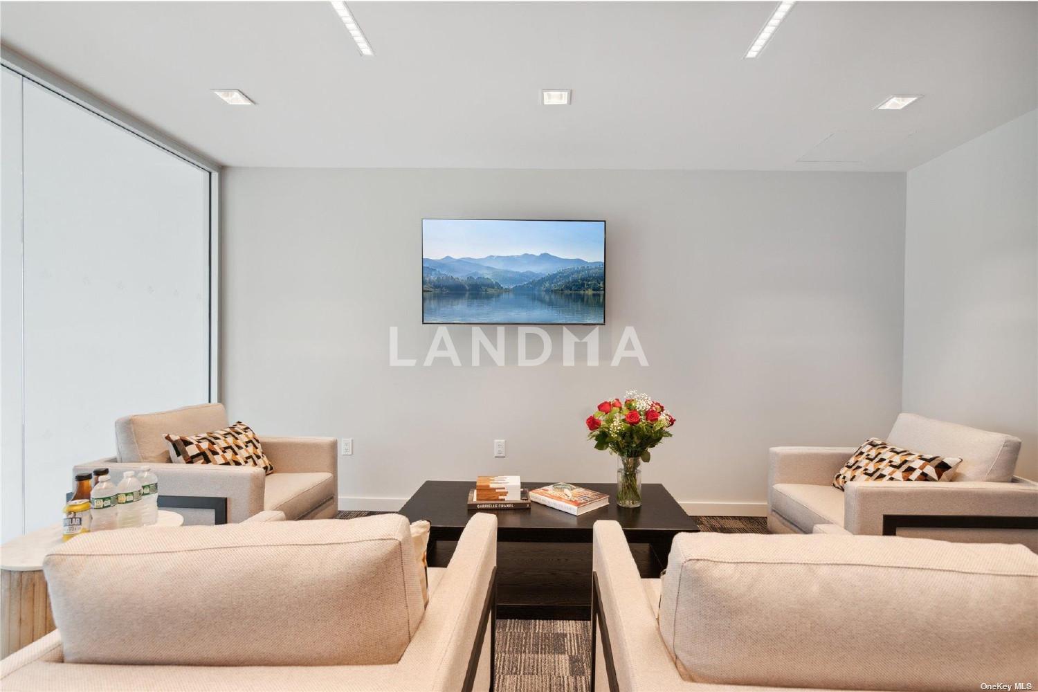 218 Middle Neck Road  Unit 108 官网图片 23