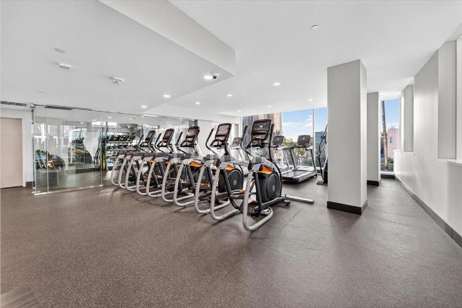 188 W Saint James Street #11101 官网图片 64