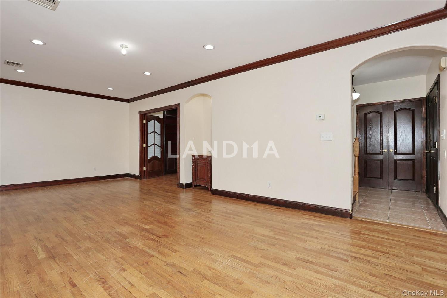 11 Laura Place  Unit 2 官网图片 7