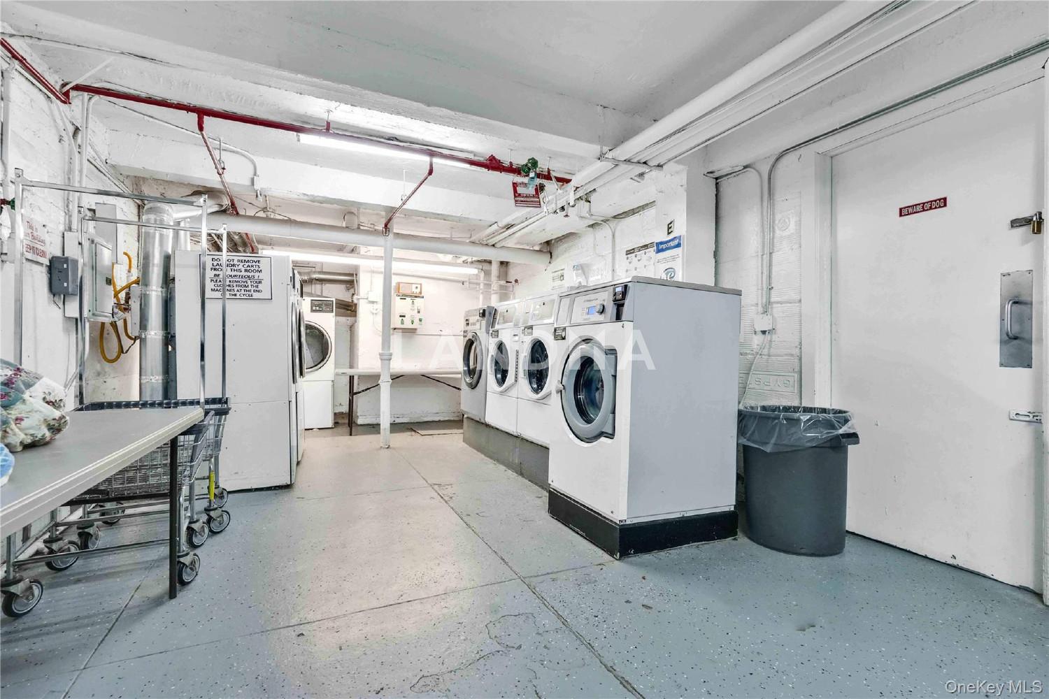 3420 83rd Street  Unit 4F 官网图片 11