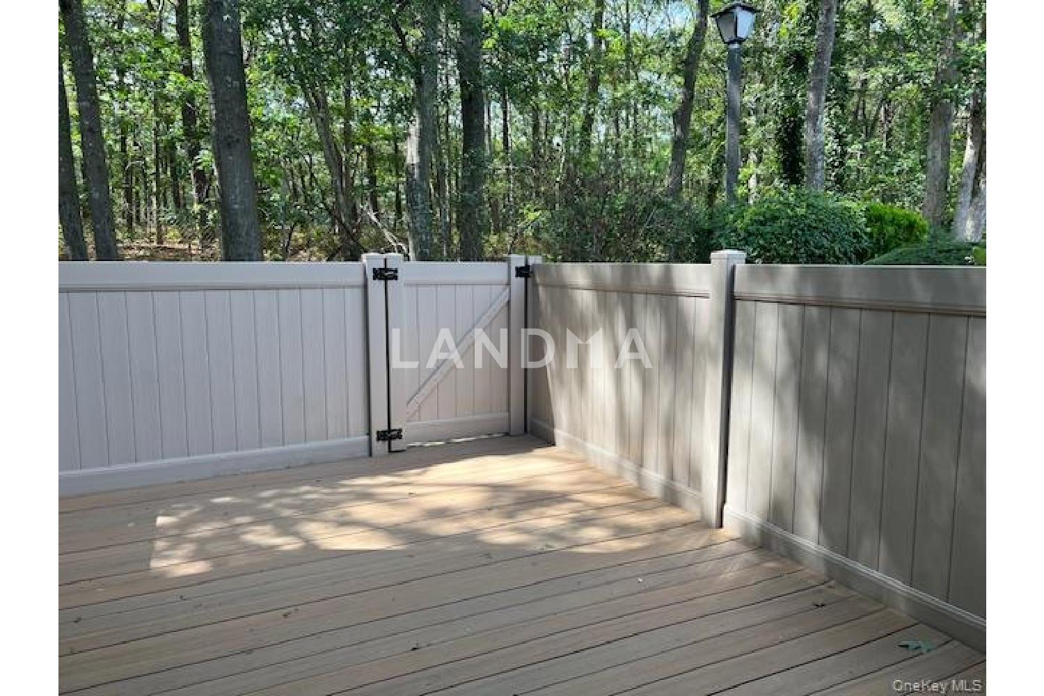 228 Springmeadow Drive  Unit H 官网图片 12
