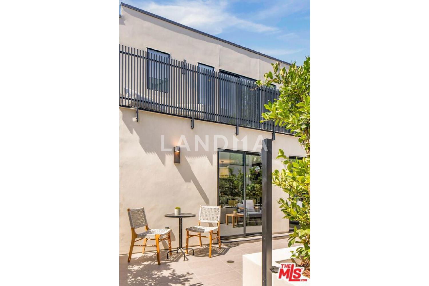 922 N West Knoll Drive 官网图片 23