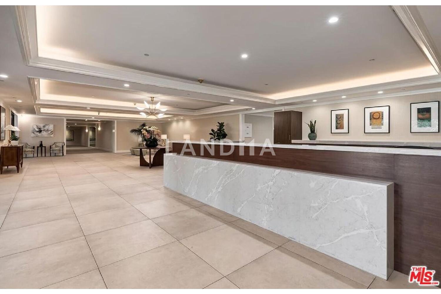 300 N Swall Drive #106 官网图片 24
