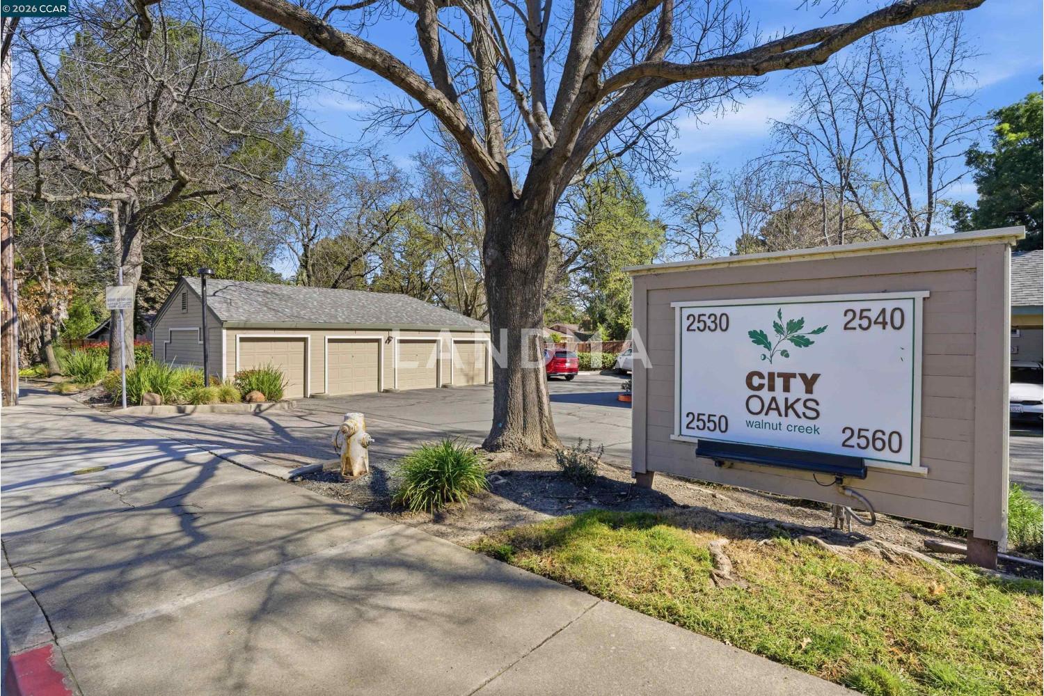 2560 Oak Rd #122 官网图片 32