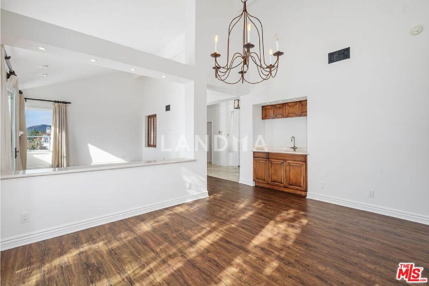 2042 Palisades Drive 官网图片 22