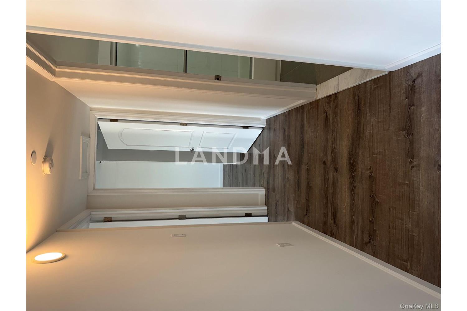214-10 15 Avenue  Unit 3D & P6 官网图片 12