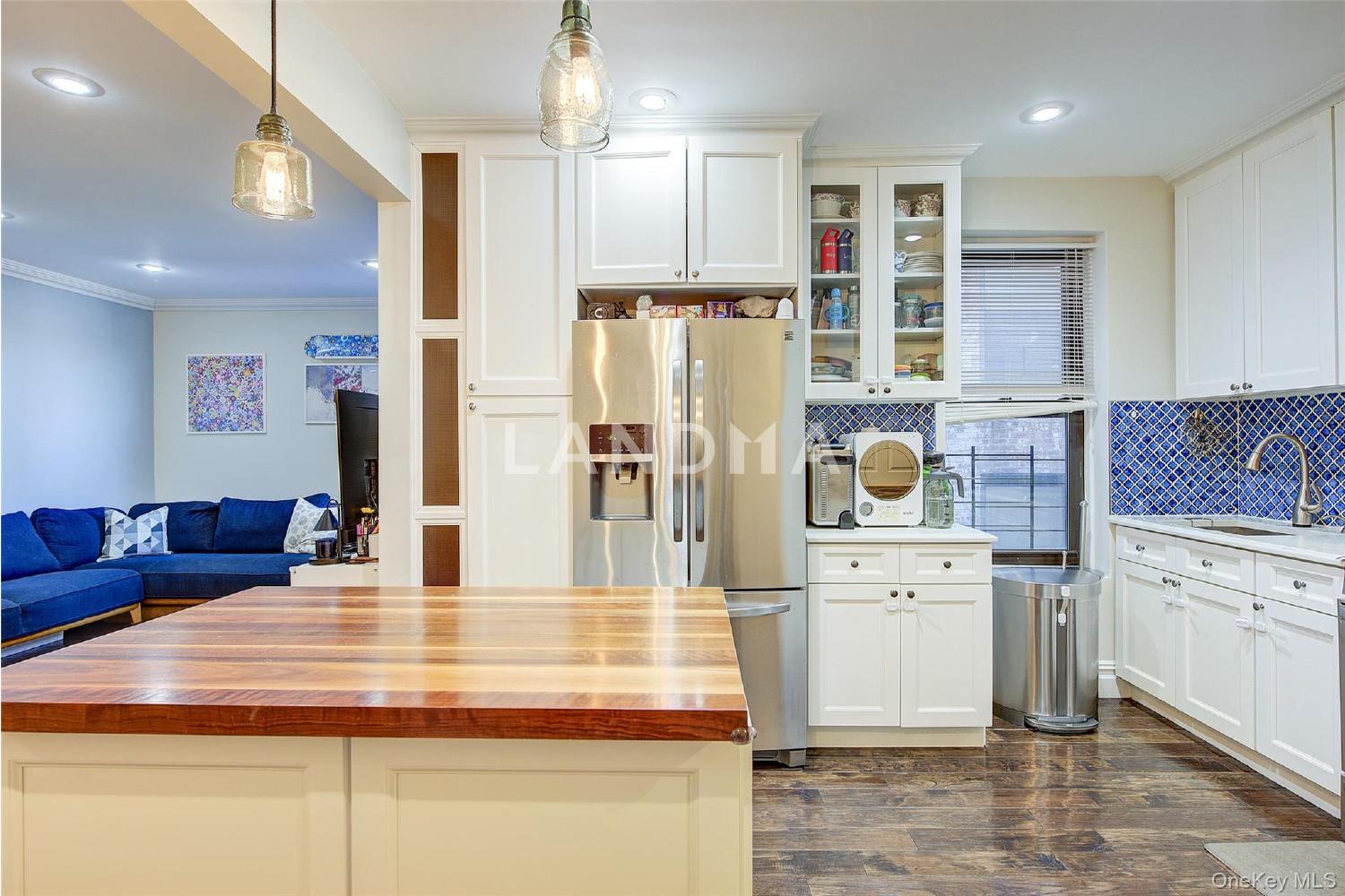 91-10 34th Avenue  Unit 3D 官网图片 4