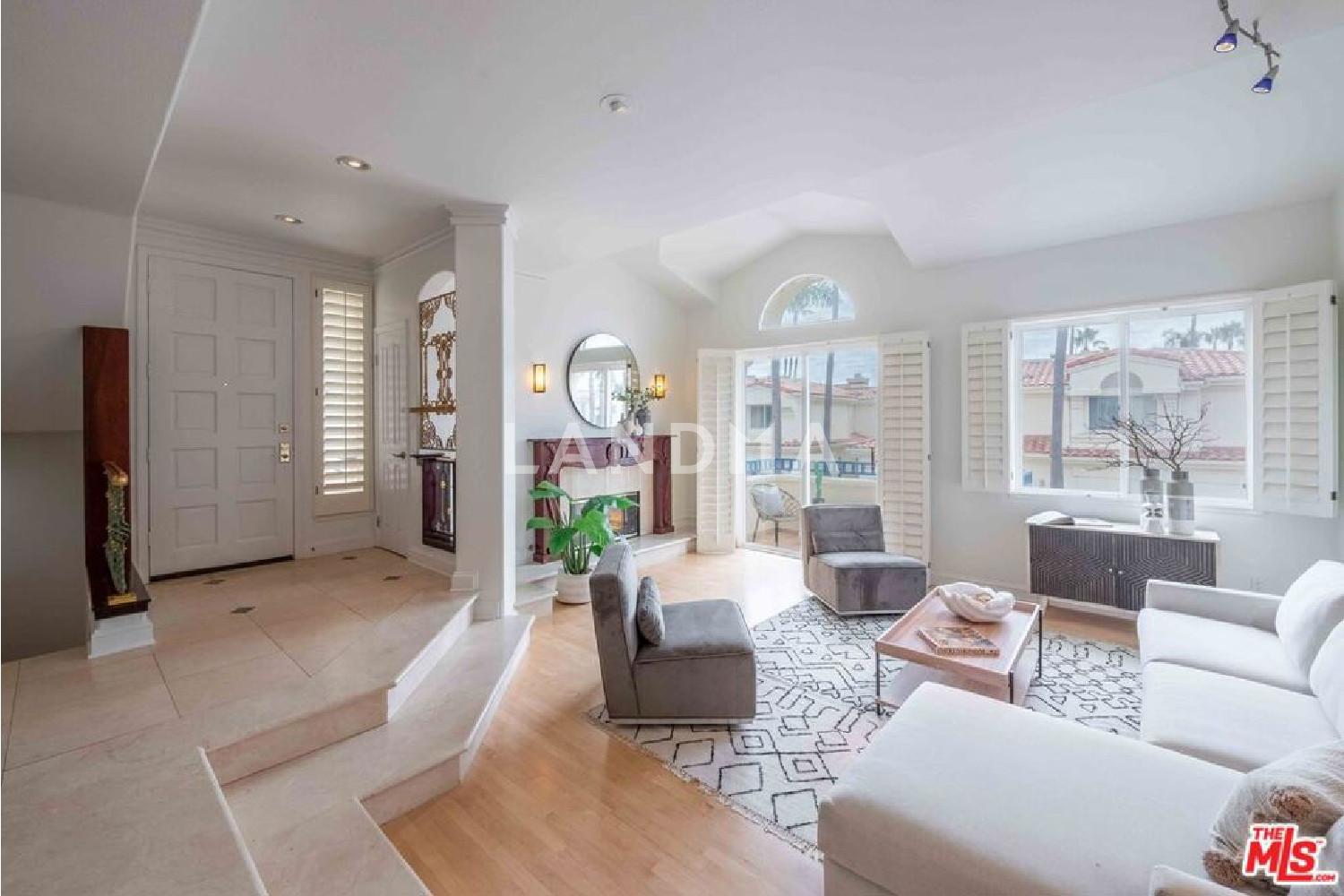 6473 Zuma View Place #135