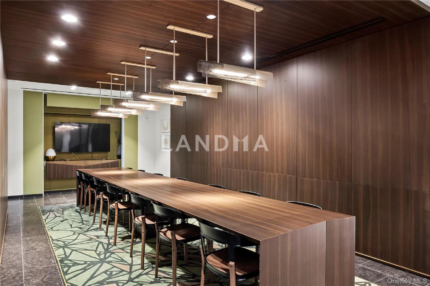 13327 39th Avenue  Unit 3H 官网图片 20