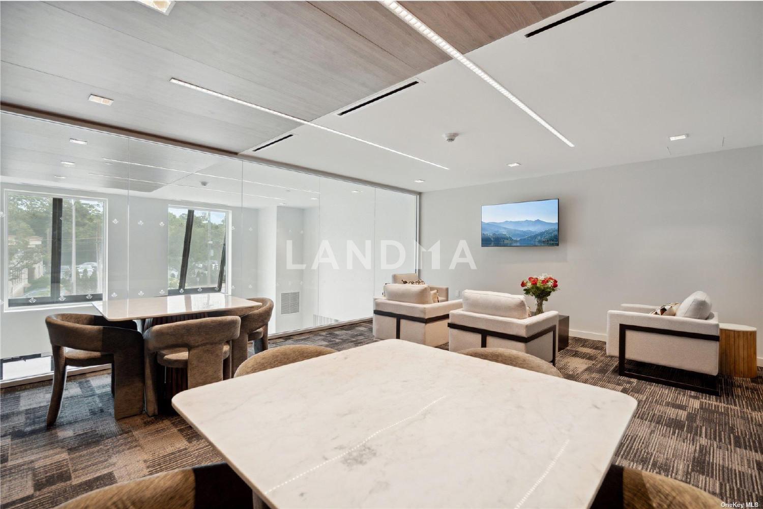218 Middle Neck Road  Unit 110 官网图片 9