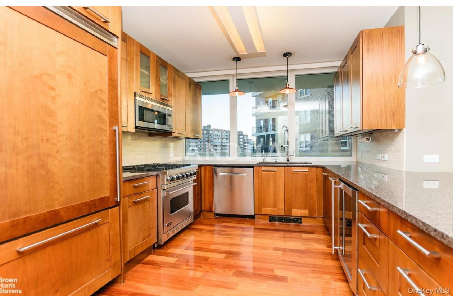 640 W 237th Street  Unit 8B 官网图片 4