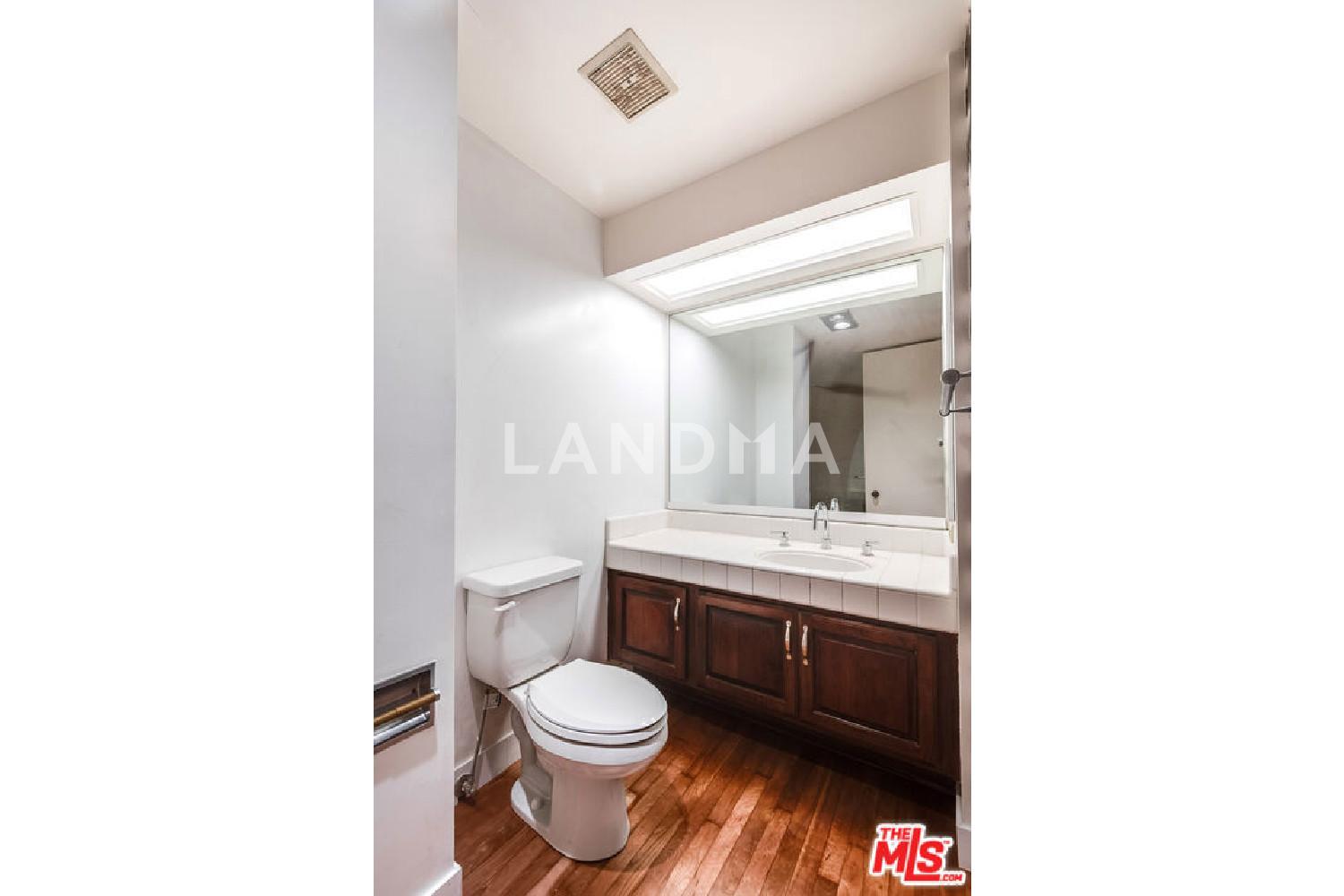 211 S Spalding Drive #107N 官网图片 17