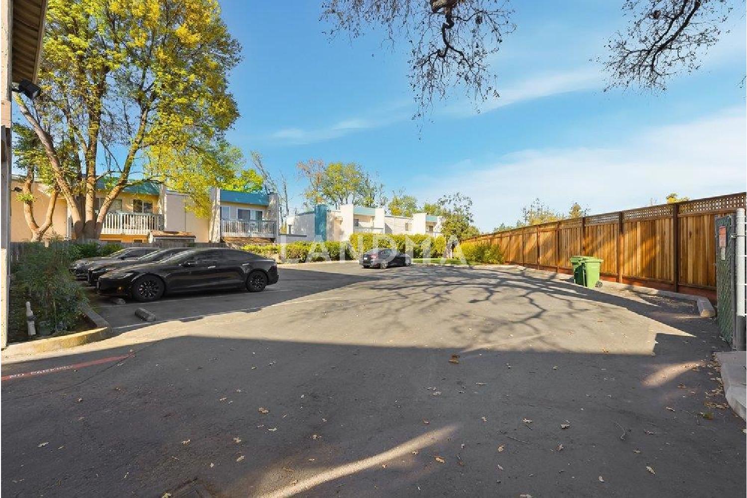 565 W Latimer Avenue 官网图片 36