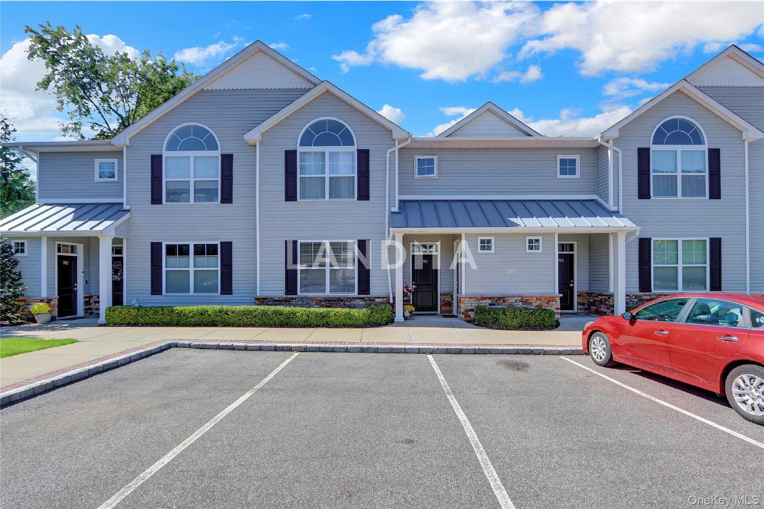 704 Breton Way  Unit 704 官网图片 2