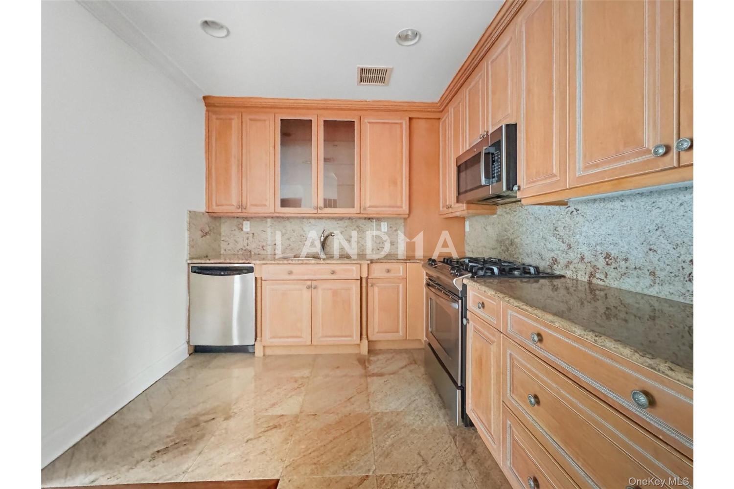 171 Great Neck Road  Unit 3H 官网图片 5