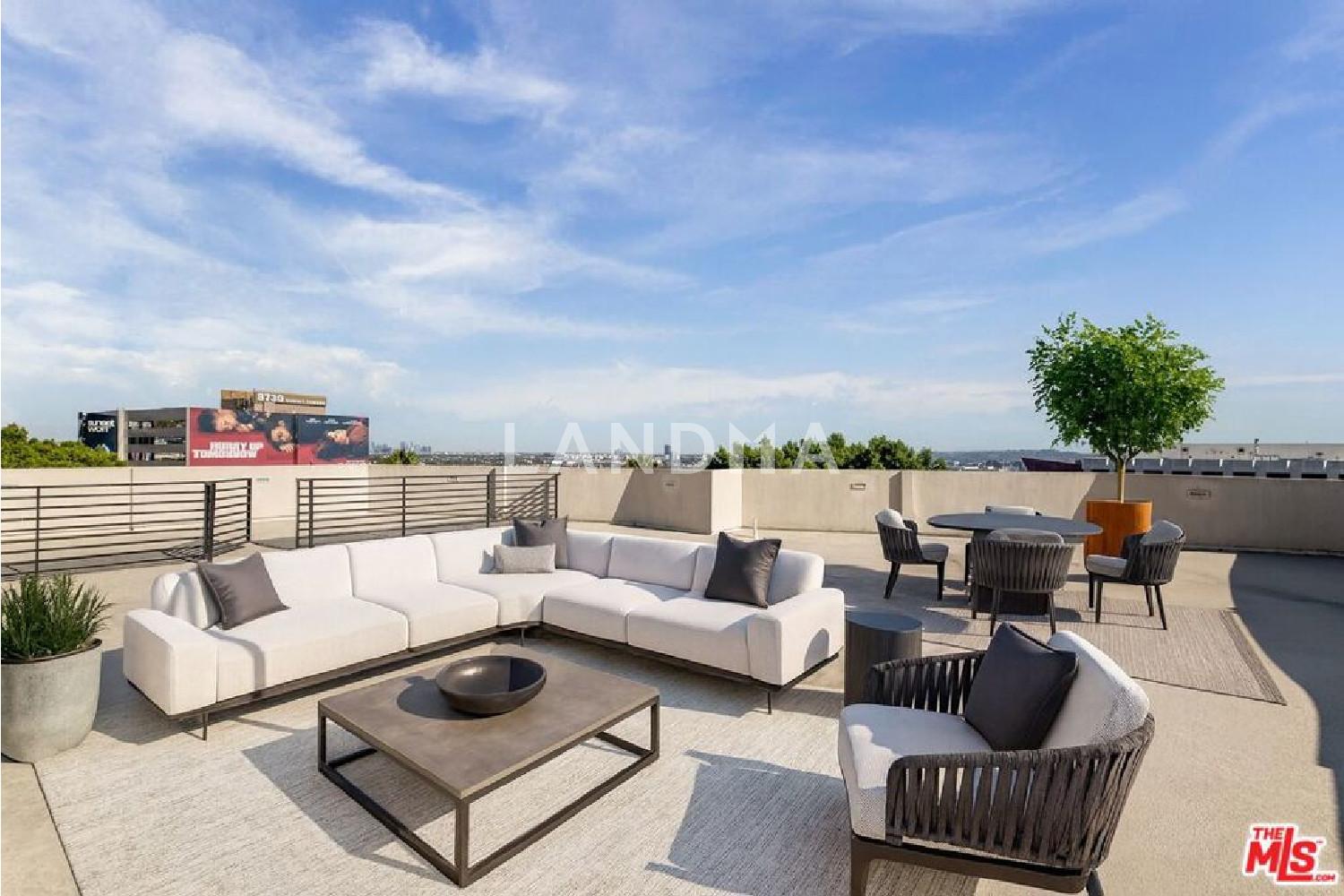 8788 Shoreham Drive #43