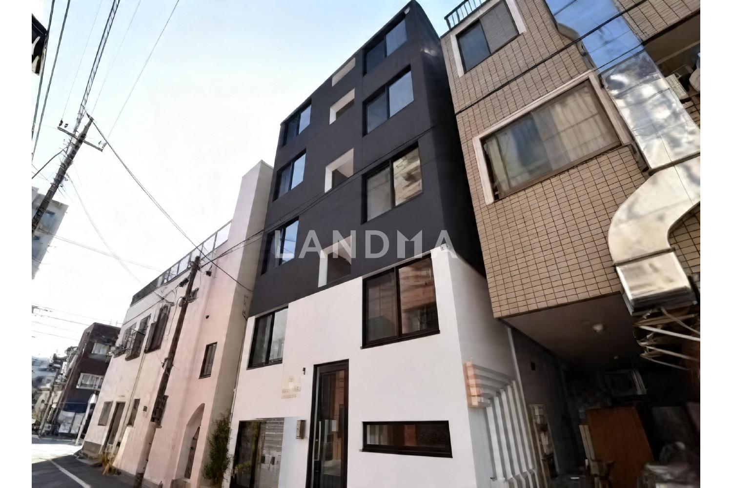 東京都墨田区本所3-16-6 一棟売りマンション 61.86㎡