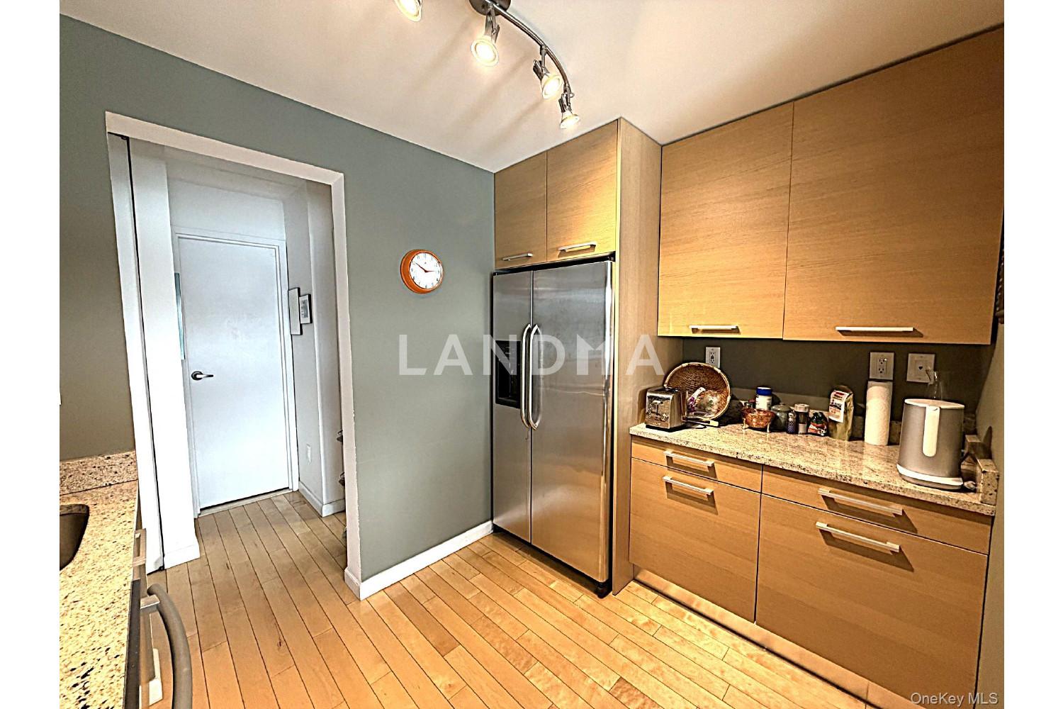1155 Warburton Avenue  Unit 9T 官网图片 5