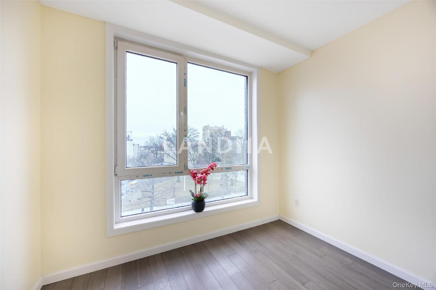 138-12 Northern Boulevard  Unit 6F 官网图片 15