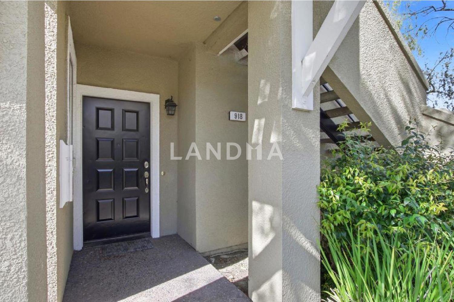 918 Owens Lake Drive
