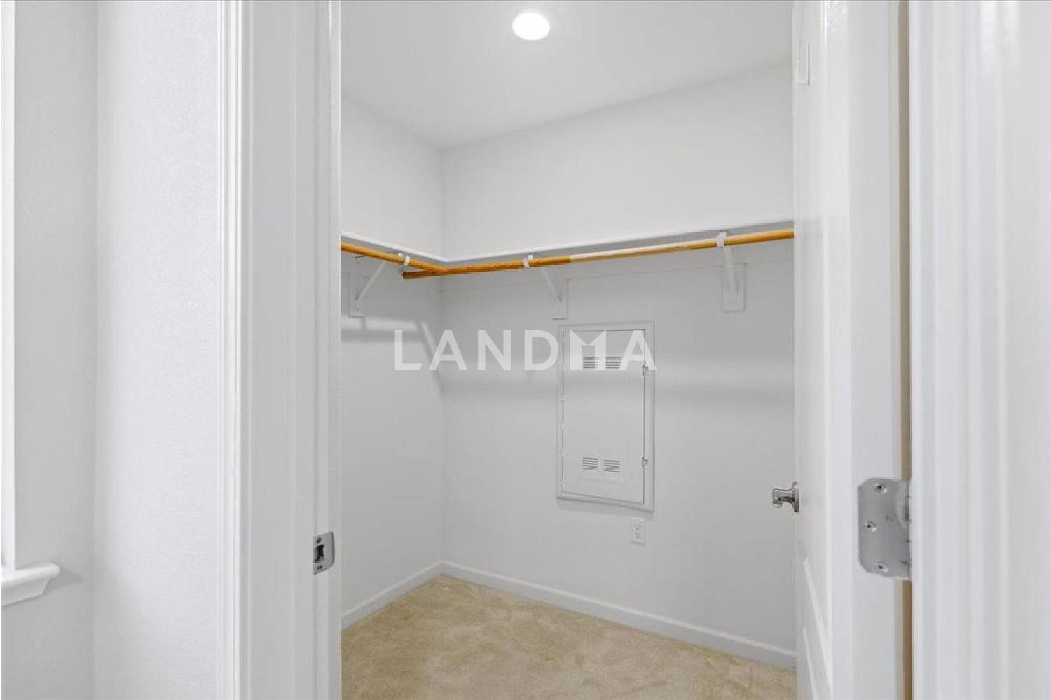 218 William Manly Street #2 官网图片 18